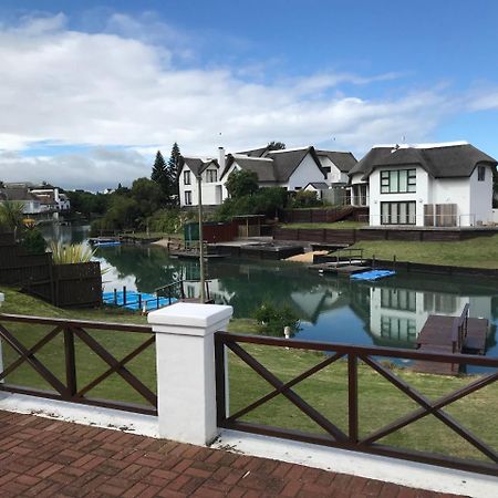 Thatch House On The Canals Villa St Francis Bay Exterior photo