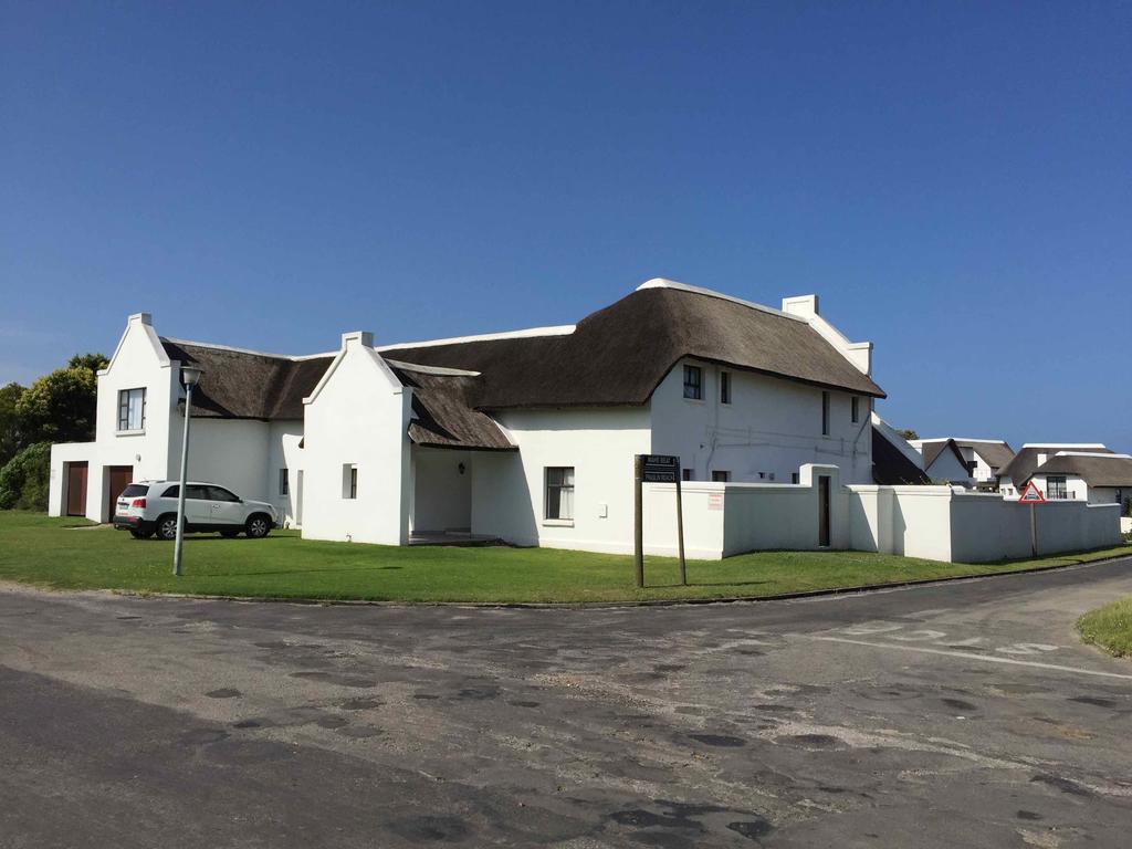 Thatch House On The Canals Villa St Francis Bay Exterior photo