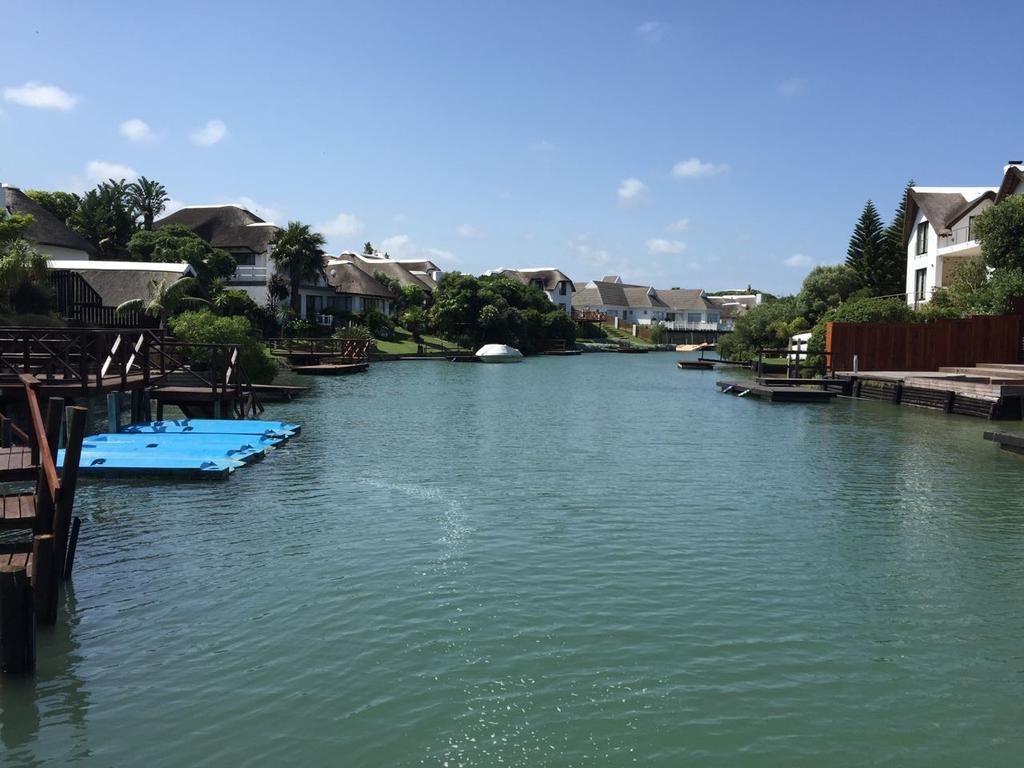 Thatch House On The Canals Villa St Francis Bay Exterior photo